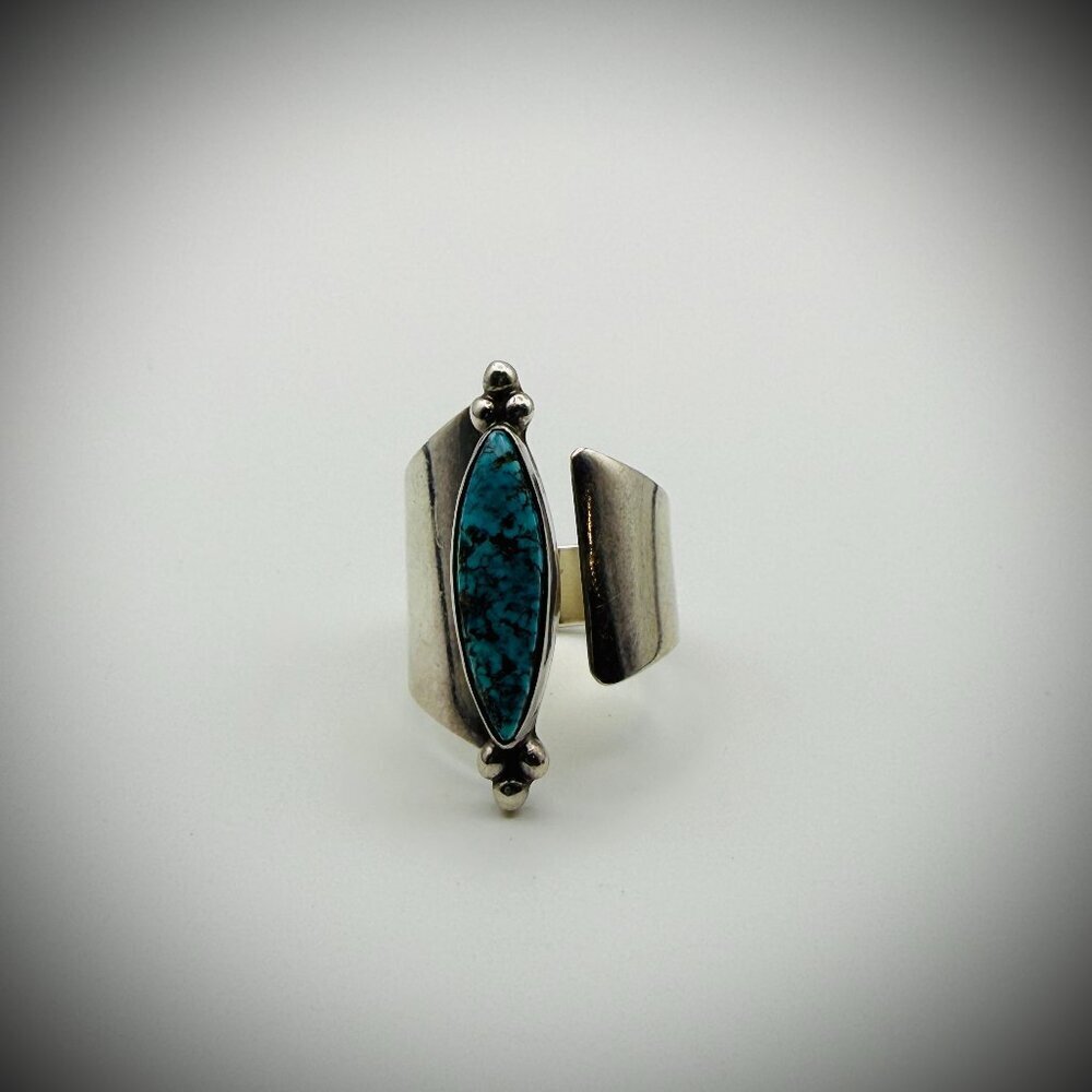 Ronnie Willie Sterling Silver Adjustable Turquoise Ring – Size 8.75 (Adjustable)